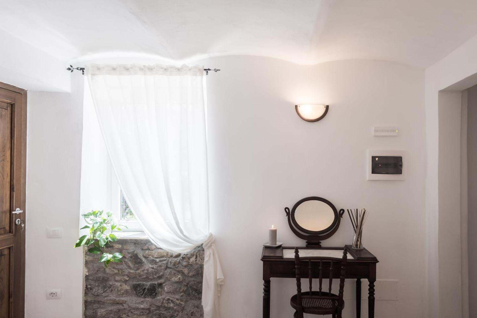 萨尔扎纳La Crociata住宿加早餐旅馆 外观 照片